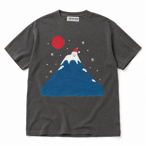 Chrisraw Fuji Neko pepper T-shirt — Santa cat on Mount Fuji Christmas print