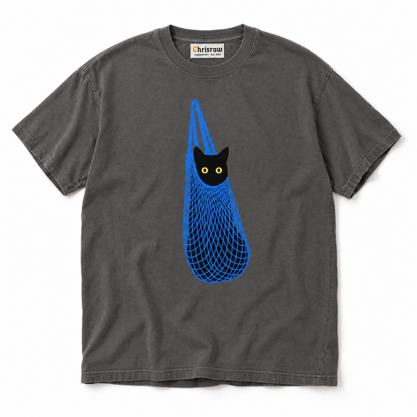 Chrisraw Fukuro Neko pepper T-shirt — black cat in blue net bag print