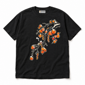 Chrisraw Fuyugaki black T-shirt — snow persimmon branch print