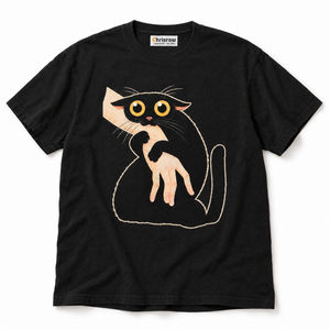 Chrisraw Gabu black T-shirt — black cat biting hand print
