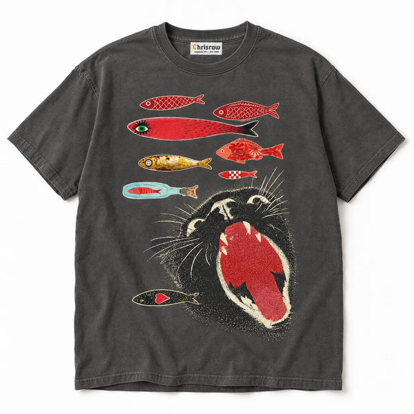 Chrisraw Harapeko Neko pepper T-shirt — hungry black cat and fish pop art print