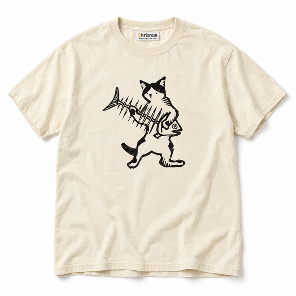 Chrisraw Sakana Dorobo ivory T-shirt — cat with fishbone linocut print