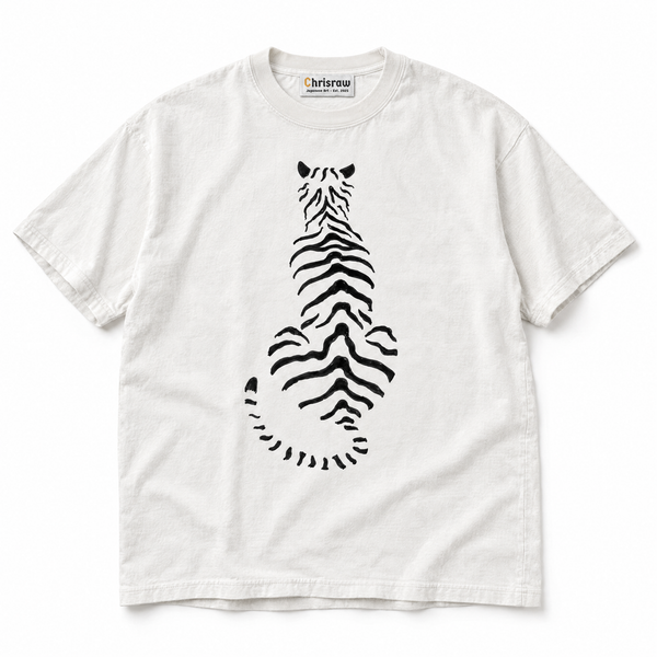 Chrisraw Ushiro Tora white T-shirt — tiger stripes from behind print